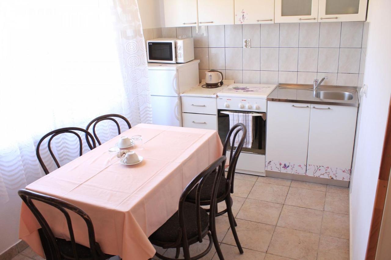 And Jagoda - Comfy And Cozy Guest house